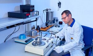 کالیبراسیون تجهیزات آنالیز دستگاهی